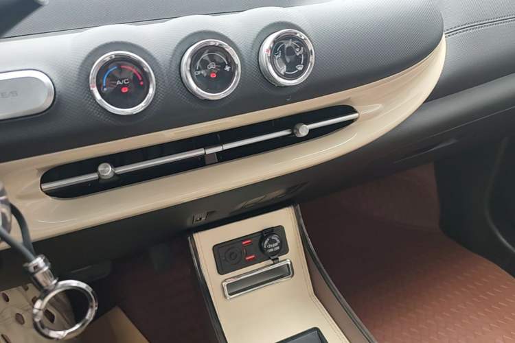 Used Wuling Bingo 2024 203km Light Edition Audio And AC Panel