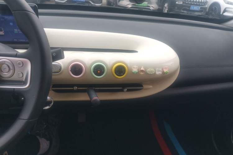 Used Wuling Bingo 2024 203km Light Edition Audio And AC Panel