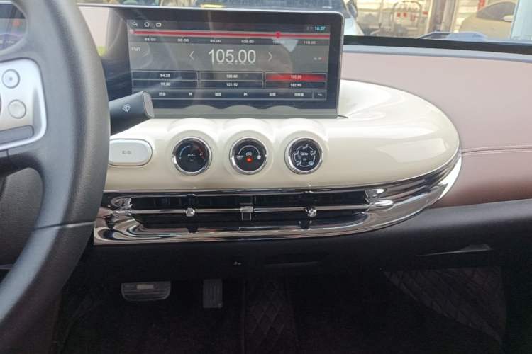 Used Wuling Bingo 2024 333 km Enjoyment Version Audio And AC Panel