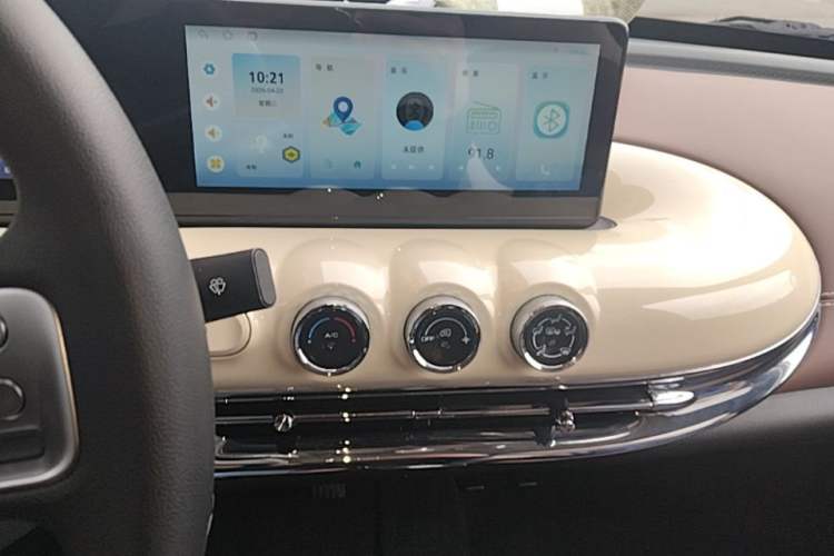 Used Wuling Bingo 2024 333 km Enjoyment Version Audio And AC Panel