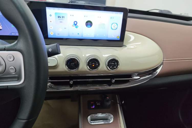Used Wuling Bingo 2024 333 km Enjoyment Version Audio And AC Panel