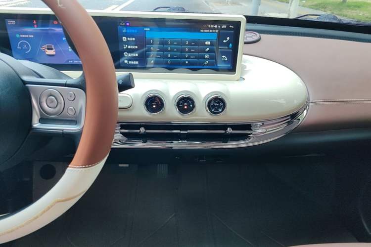 Used Wuling Bingo 2024 333 km Enjoyment Version Audio And AC Panel