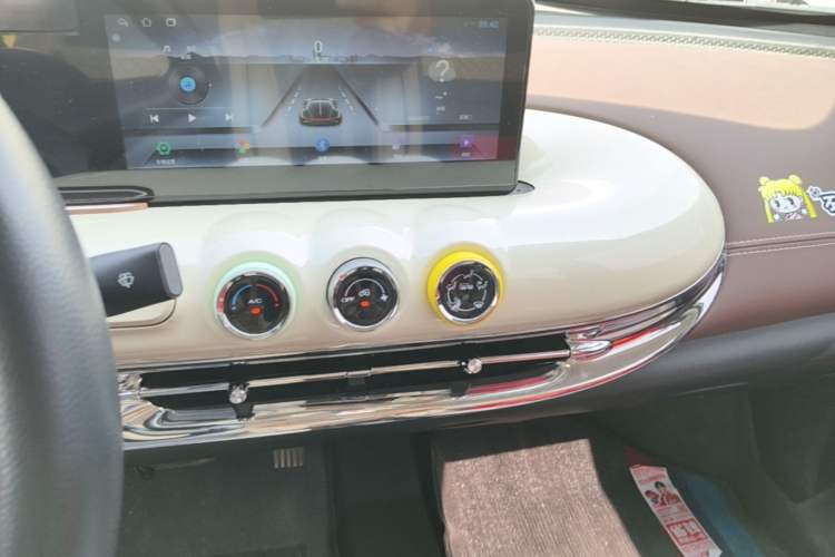 Used Wuling Bingo 2024 333 km Enjoyment Version Audio And AC Panel