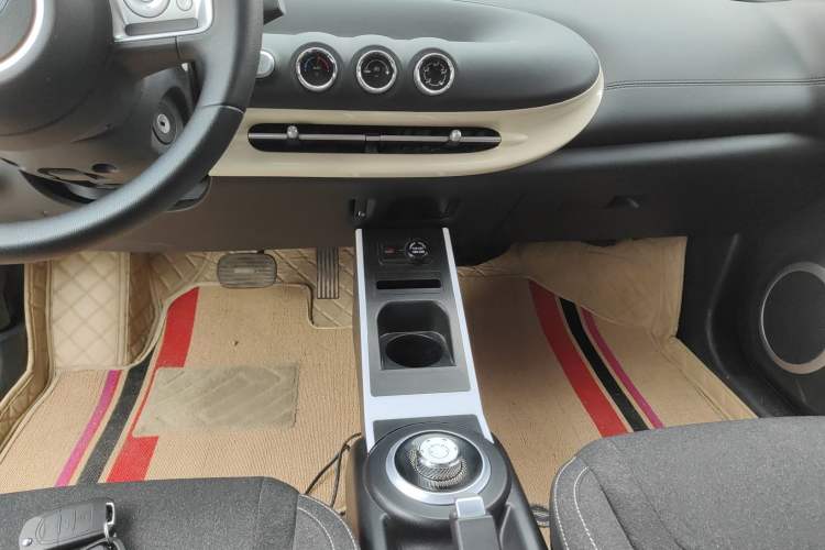 Used Wuling Bingo 2024 203km Light Edition Audio And AC Panel