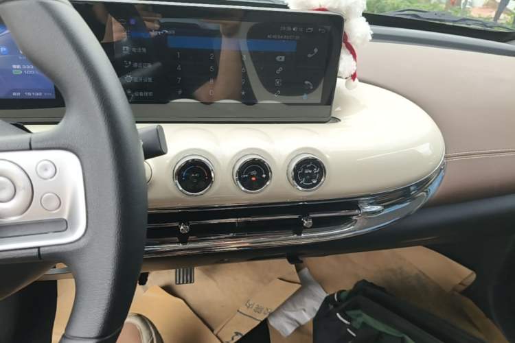 Used Wuling Bingo 2024 333 km Enjoyment Version Audio And AC Panel