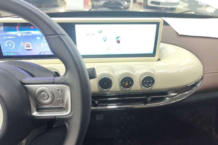 Used Wuling Bingo 2024 333 km Enjoyment Version Audio And AC Panel