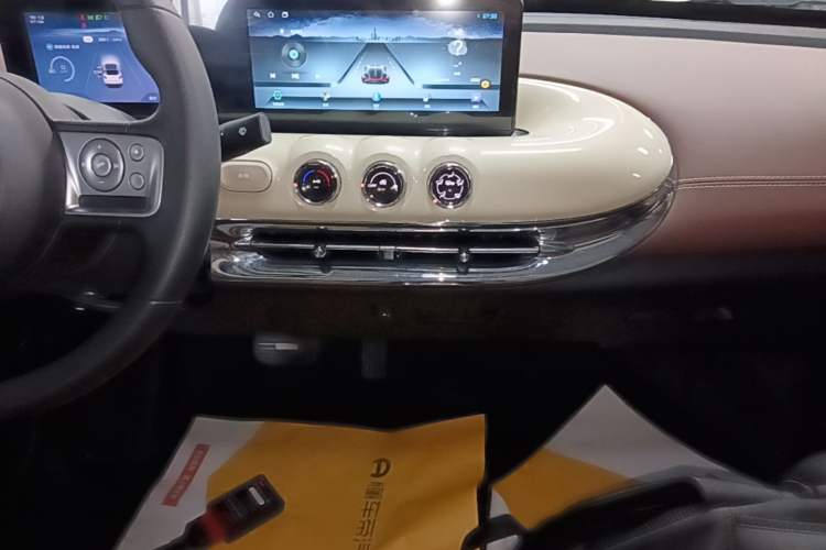 Used Wuling Bingo 2024 333 km Enjoyment Version Audio And AC Panel