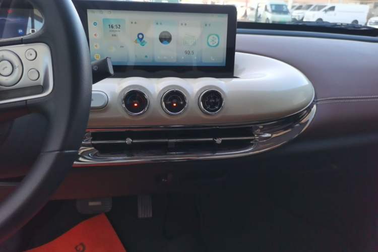 Used Wuling Bingo 2024 333 km Enjoyment Version Audio And AC Panel