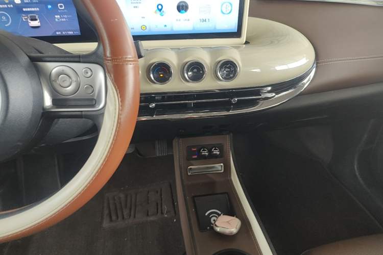 Used Wuling Bingo 2024 333 km Enjoyment Version Audio And AC Panel