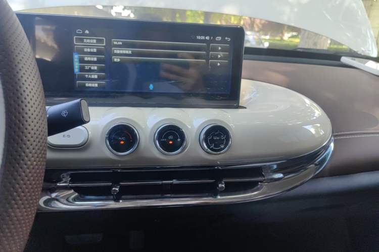 Used Wuling Bingo 2024 333 km Enjoyment Version Audio And AC Panel