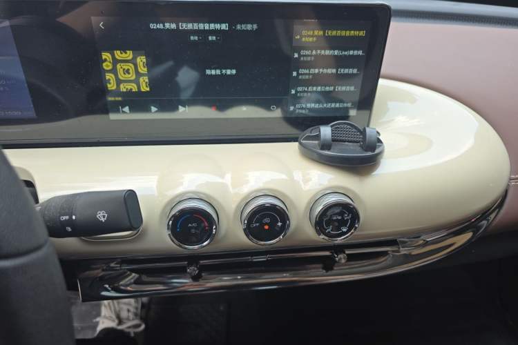 Used Wuling Bingo 2024 333 km Enjoyment Version Audio And AC Panel