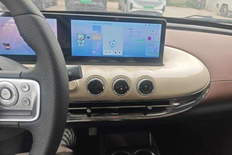 Used Wuling Bingo 2024 333 km Lingxi Connected Version Audio And AC Panel