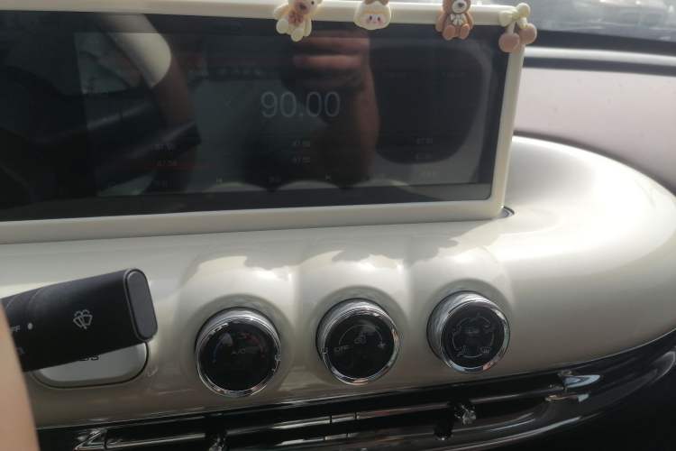 Used Wuling Bingo 2024 333 km Enjoyment Version Audio And AC Panel