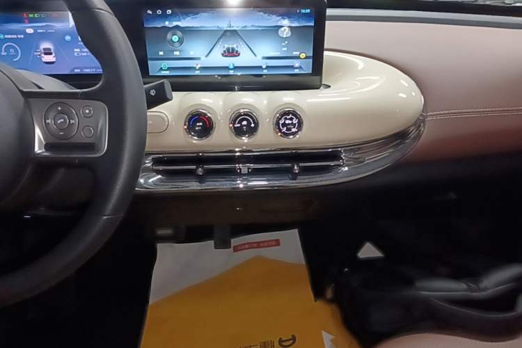 Used Wuling Bingo 2024 333 km Enjoyment Version Audio And AC Panel