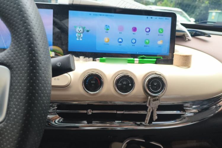 Used Wuling Bingo 2024 333 km Lingxi Connected Version Audio And AC Panel