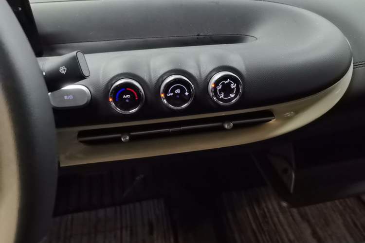Used Wuling Bingo 2024 203km Light Edition Audio And AC Panel