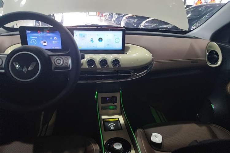 Used Wuling Bingo 2024 333 km Enjoyment Version Audio And AC Panel