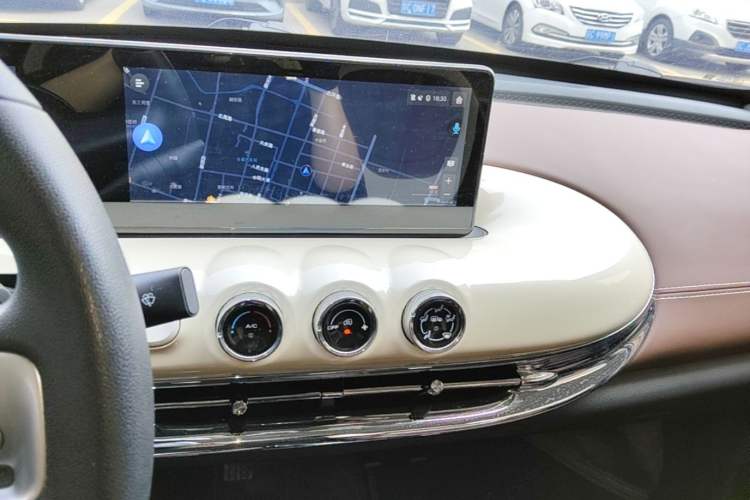 Used Wuling Bingo 2024 333 km Enjoyment Version Audio And AC Panel