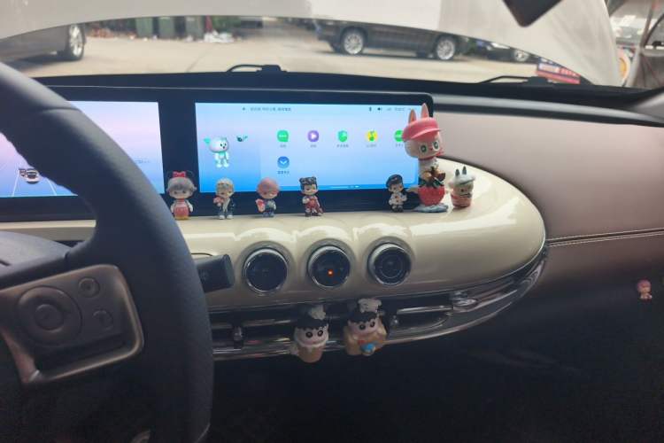 Used Wuling Bingo 2024 333 km Lingxi Connected Version Audio And AC Panel