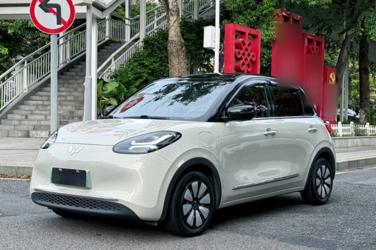 Used Wuling Bingo 2024 333 km Lingxi Connected Version Guazi used car, China used car export, Used car for sale, Used Wuling cars, Cheapest cars for sale, Electric vehicle, New energy car