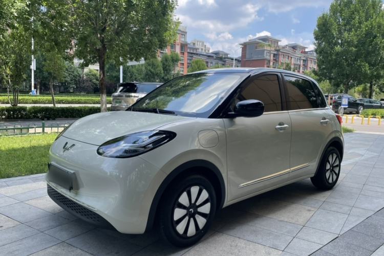 Used Wuling Bingo 2024 333 km Lingxi Connected Version Guazi used car, China used car export, Used car for sale, Used  cars, Cheapest cars for sale