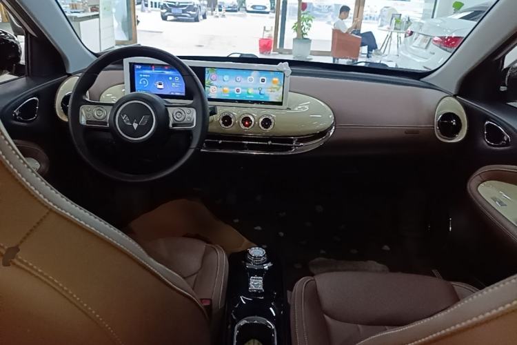 Used Wuling Bingo 2024 333 km Enjoyment Version Center Console