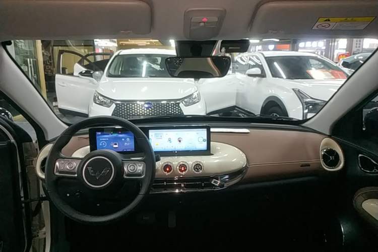 Used Wuling Bingo 2024 333 km Enjoyment Version Center Console