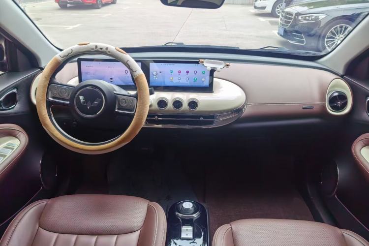 Used Wuling Bingo 2024 333 km Lingxi Connected Version Center Console