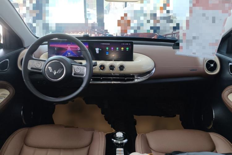 Used Wuling Bingo 2024 333 km Lingxi Connected Version Center Console