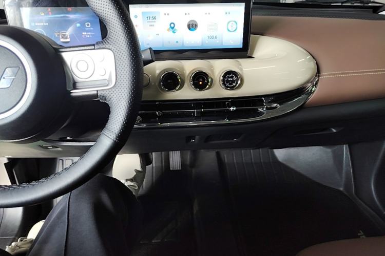 Used Wuling Bingo 2024 333 km Enjoyment Version Center Console