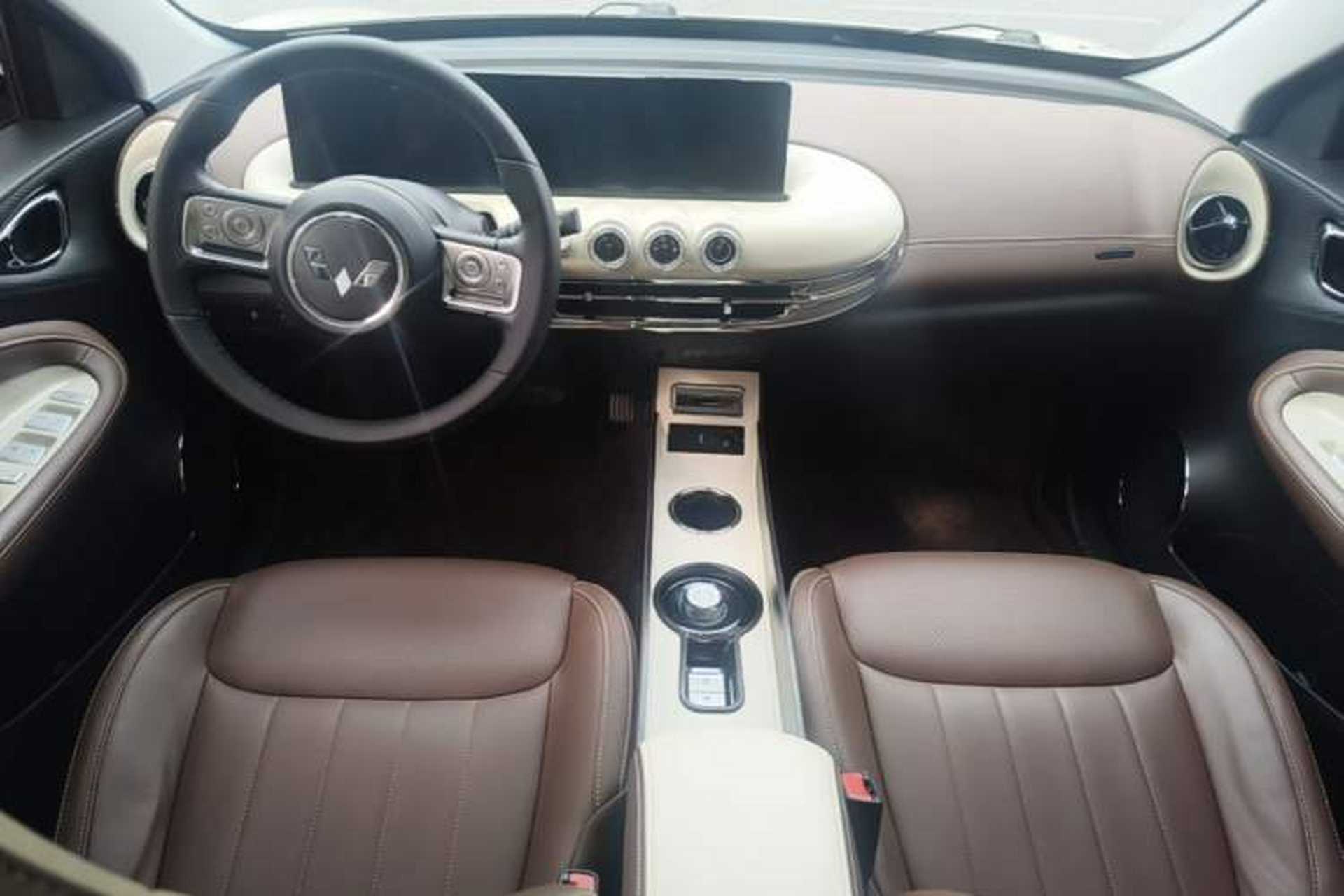 Used Wuling Bingo 2024 333 km Lingxi Connected Version Center Console