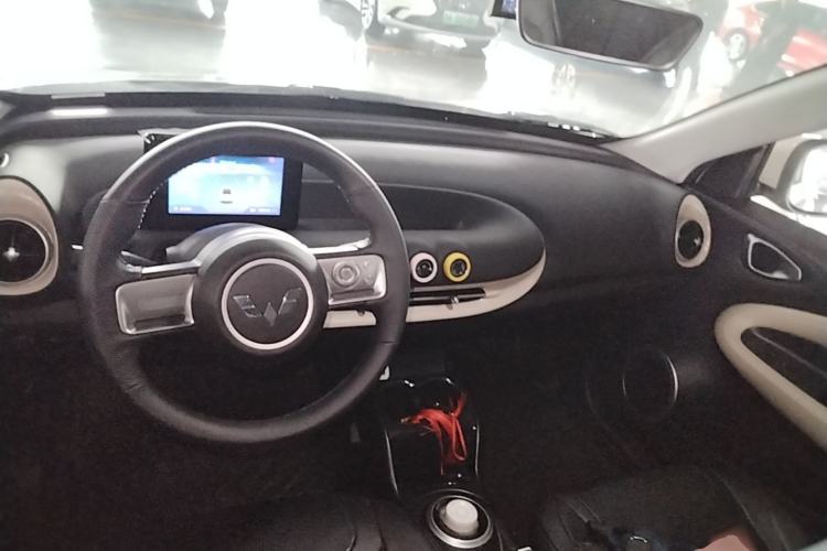 Used Wuling Bingo 2024 203km Light Edition Center Console