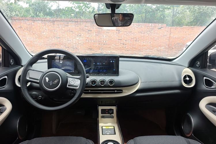 Used Wuling Bingo 2024 203km Light Edition Center Console