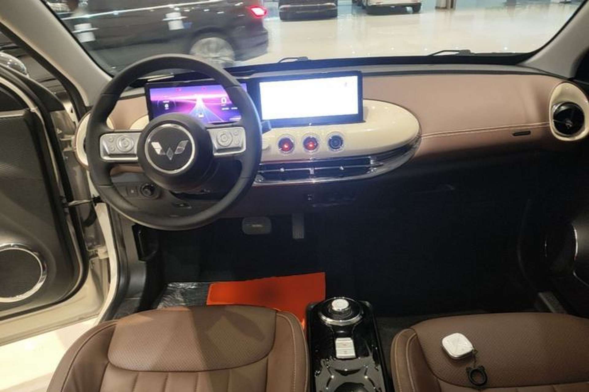 Used Wuling Bingo 2024 333 km Lingxi Connected Version Center Console