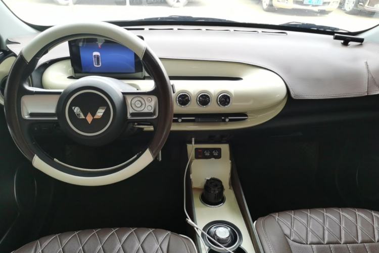 Used Wuling Bingo 2024 203km Light Edition Center Console