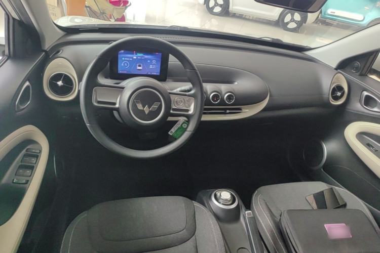 Used Wuling Bingo 2024 203km Light Edition Center Console