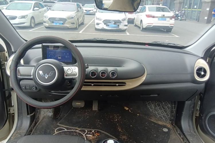 Used Wuling Bingo 2024 203km Light Edition Center Console