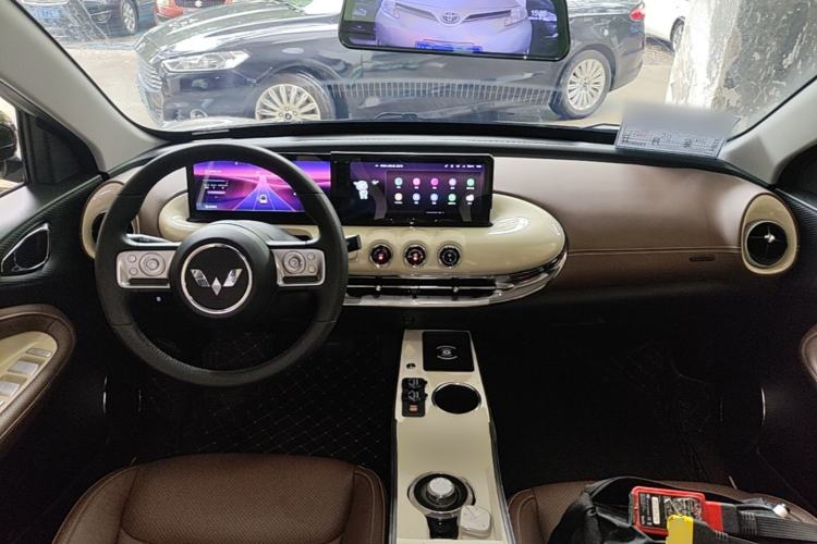 Used Wuling Bingo 2024 333 km Lingxi Connected Version Center Console