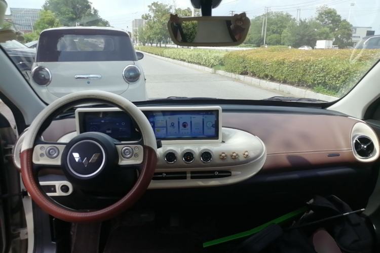 Used Wuling Bingo 2024 333 km Lingxi Connected Version Center Console