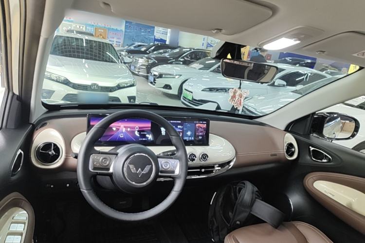 Used Wuling Bingo 2024 333 km Lingxi Connected Version Center Console
