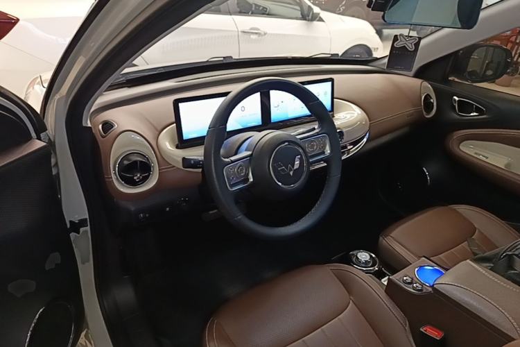 Used Wuling Bingo 2024 333 km Lingxi Connected Version Center Console