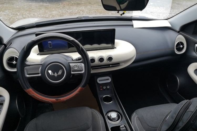 Used Wuling Bingo 2024 203km Light Edition Center Console