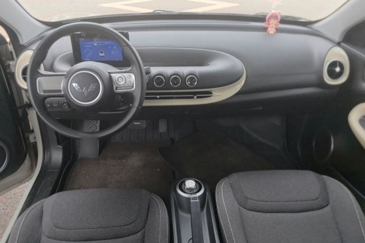 Used Wuling Bingo 2024 203km Light Edition Center Console