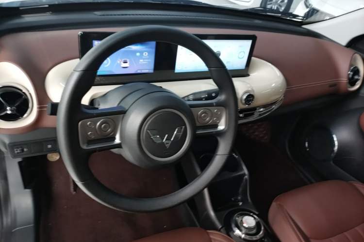 Used Wuling Bingo 2024 333 km Enjoyment Version Center Console