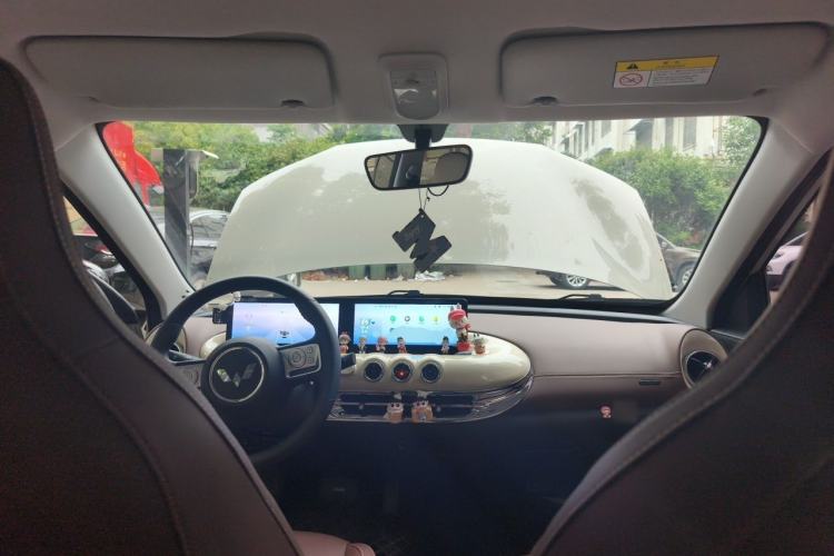 Used Wuling Bingo 2024 333 km Lingxi Connected Version Center Console