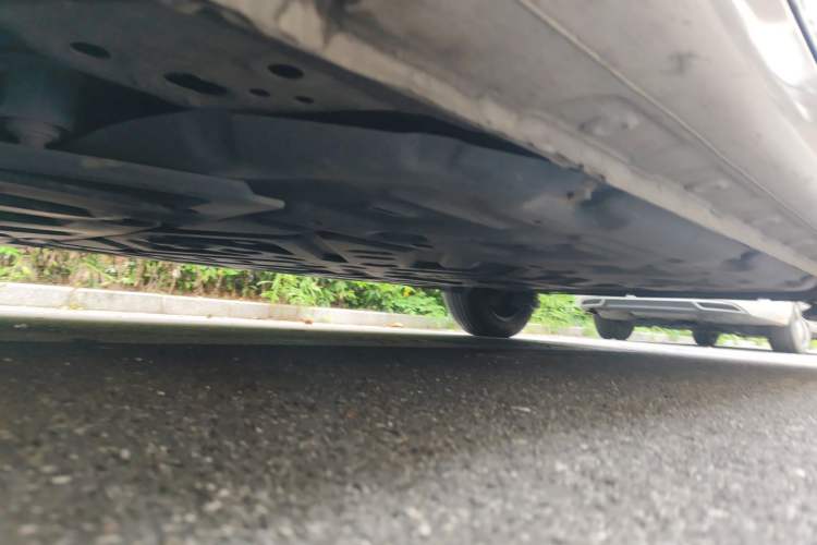 Used Wuling Bingo 2024 333 km Lingxi Connected Version Chassis Front Left