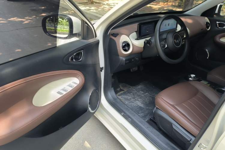 Used Wuling Bingo 2024 333 km Enjoyment Version Driver Seat