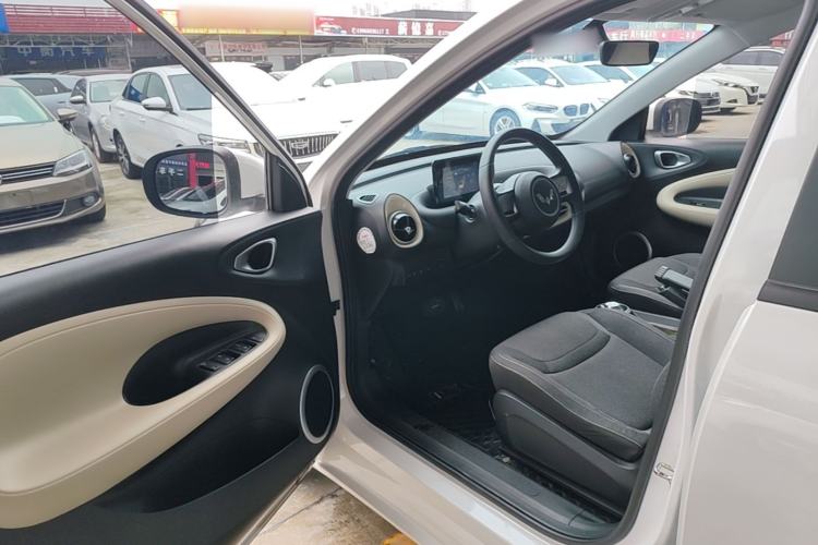 Used Wuling Bingo 2024 203km Light Edition Driver Seat