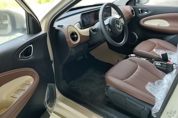 Used Wuling Bingo 2024 333 km Enjoyment Version Driver Seat