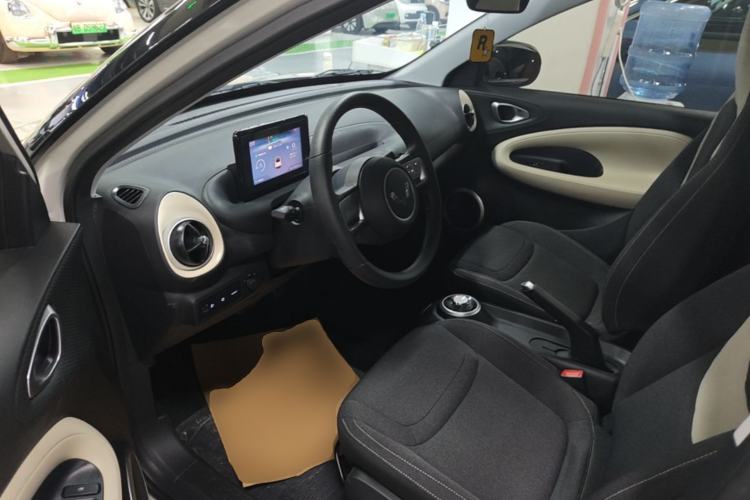 Used Wuling Bingo 2024 203km Light Edition Driver Seat